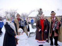 В Ядринском районе туристов встречают песней.