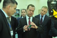В Чувашии Дмитрий Медведев увидел много интересного. Фото Олега МАЛЬЦЕВА