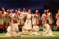 В постановке «Нарспи» участвуют и юные артисты.