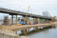 Рядом со старым мостом скоро вырастет новый. Фото cap.ru