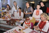 В национальном костюме марийцев и верховых чувашей много общего. Фото с сайта cap.ru