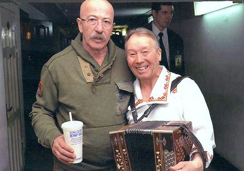 Играл для Витаса, Валуева и Зыкиной