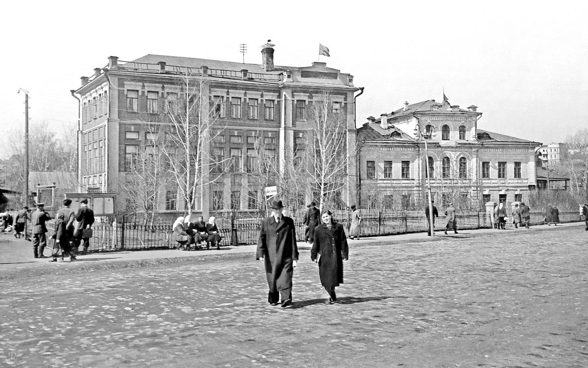 Верховный суд и Министерство юстиции. Чебоксары, 1954 год — Советская  Чувашия