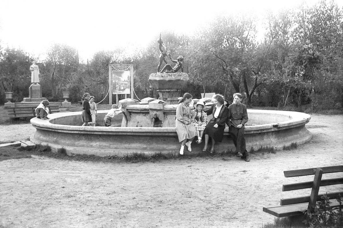 В городском детском парке. Чебоксары, середина 1950-х — Советская Чувашия