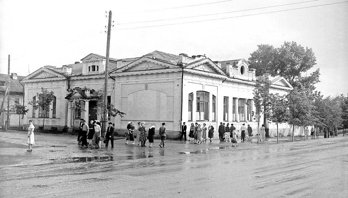 Улица Розы Люксембург. Чебоксары, 1959 год — Советская Чувашия