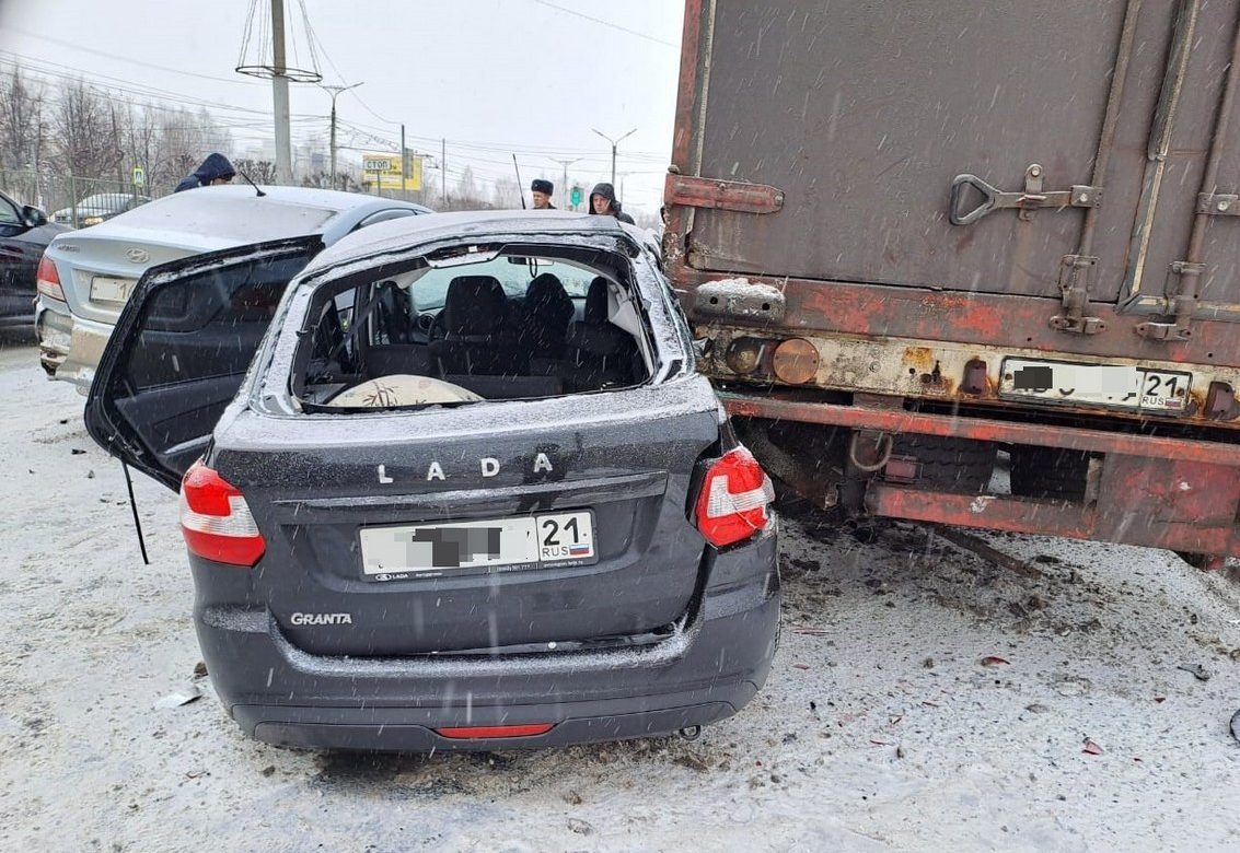 Участник преступной схемы получил «ответку» в виде ДТП с пострадавшими —  Советская Чувашия